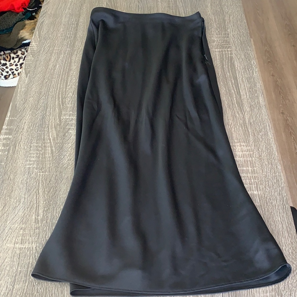 Black midi skirt